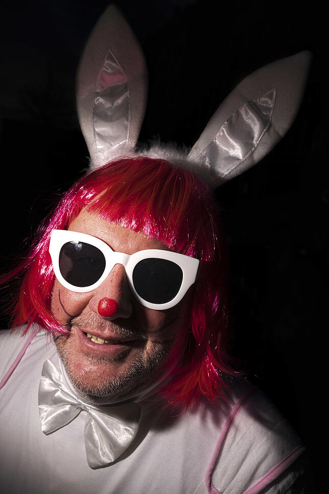 Bild 10: So haben Sie die Konstanzer Fasnacht noch nicht gesehen. Das sind die schönsten Gesichter der Straßenfasnacht