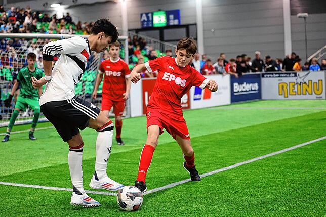 Bild 35: Fußball-Nachwuchsstars in Friedrichshafen! Unsere große Bildergalerie vom MTU-Cup!
