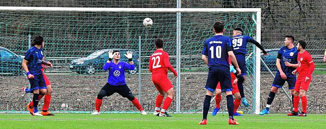 Bild 12: VfB Waldshut düpiert Schlusslicht FC Tiengen 08 im Derby mit 7:0 &ndash; und wir haben Bilder!