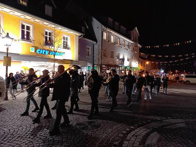 Bild 10: Fasnachtsverbrennung in Tiengen 2023 &ndash; das sind die Bilder