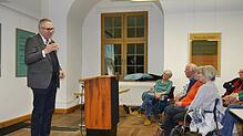 Im Seminarraum des Meßkircher Schlosses sprach der alt-katholische Pfarrer Andreas Sturm über die Herausforderungen des Wandels und wie ...