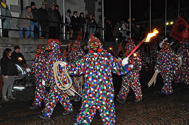Bild 8: Fasnacht 2025: Alle Bilder vom Start am Bodensee, Hochrhein und Schwarzwald