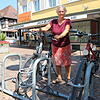 In der Markdorfer Innenstadt werden Fahrradparker stark nachgefragt. Irmgard Lahmer ist täglich mit ihrem Rad in der Stadt unterwegs. Um ...