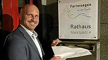 Mario Ketterer hat gleich zu Beginn der Bewerbungsfrist seine Unterlagen im Rathaus abgegeben. Er möchte Bürgermeister von Furtwangen ...