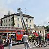 Dachstuhlbrand im Gebäude der Viktoria-Bar in Radolfzell, gegenüber dem Busbahnhof.