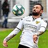 Augen zu und durch: Asip Smailji und der FSV Rheinfelden wollen am Sonntag im Hochrhein-Derby beim FC Wittlingen endlich punkten.