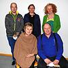 Die Vorstandsspitze des Vereines Kulturraum Klettgau 2022 (stehend, von links): die Vorsitzenden Michael Ehm und Nicole Netzhammer, ...