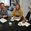 Oberbürgermeister Philipp Frank (links) aus Waldshut-Tiengen spricht in seinem Dienstzimmer mit SÜDKURIER-Redaktionsleiter Kai Oldenburg ...