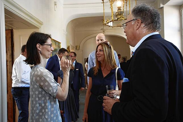 Bild 4: Fotos der Geburtstagsparty auf der Bodensee-Insel: Björn Graf Bernadotte feiert auf der Mainau