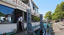 Die „Seegold“ legt am Überlinger Landungsplatz an. Das wird sie am 5. Oktober 2025 zum vorerst letzten Mal tun, bis im April 2026 der ...