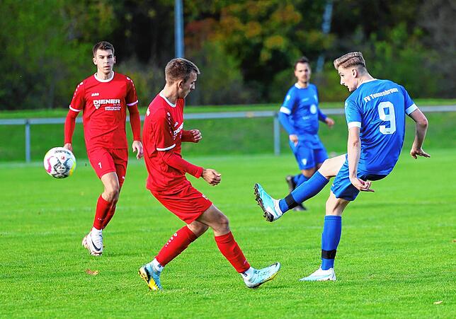 Bild 6: Die besten Bilder vom Bezirksliga-Spitzenspiel zwischen Möhringen und Tennenbronn