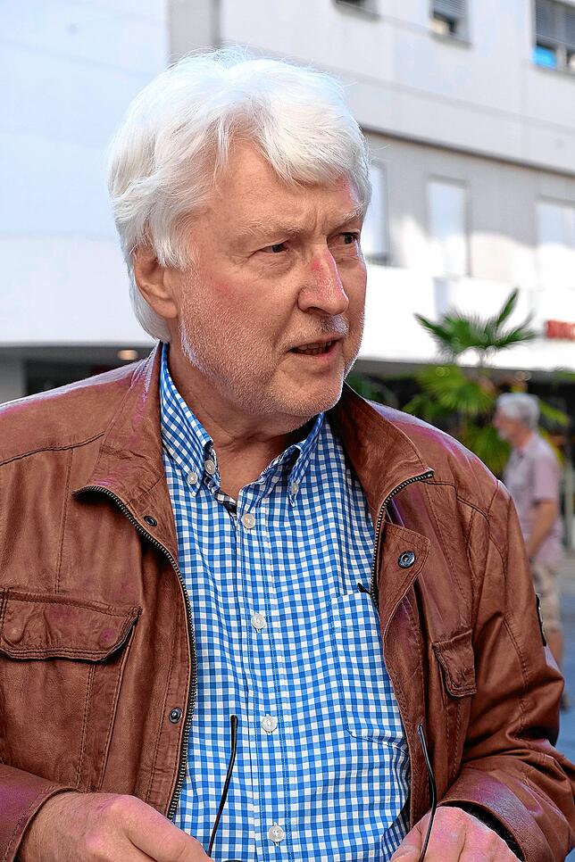 Rüdiger Balasus beim Gespräch mit dem SÜDKURIER.