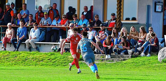 Bild 38: SV Jestetten gewinnt 3:1 beim FC Schlüchttal &ndash; und wir haben Bilder!