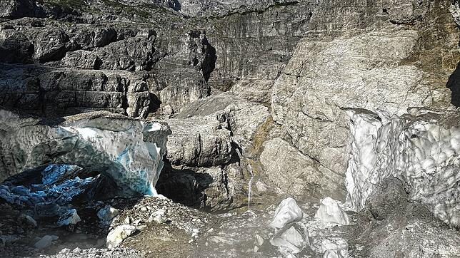 Die Eiskapelle am Watzmann nach ihrem Einsturz.
