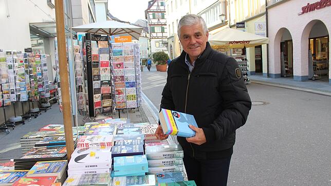 Reinhard Haas, Vorsitzender des Wirtschaftsverbundes Überlingen, kauft gerne in Überlingen ein.