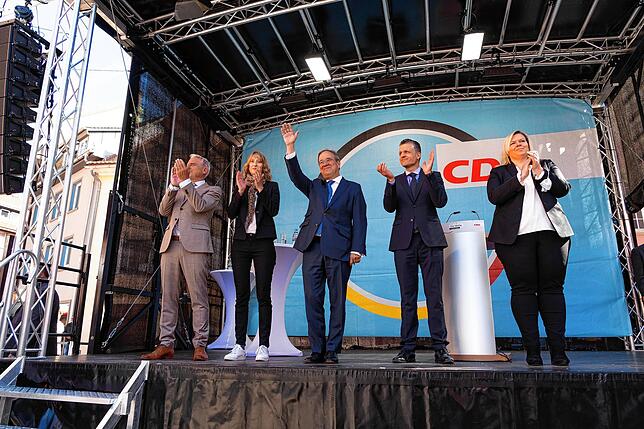 Von links: CDU-Landesvorsitzender Thomas Strobl, die CDU-Generalsekretärin im Südwesten, Isabelle Huber, Armin Laschet, Thorsten Frei, ...