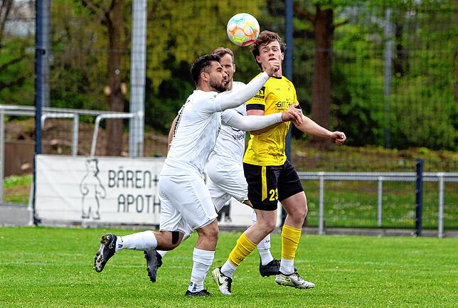 Bild 10: SV Denkingen gewinnt Spitzenspiel beim SC Markdorf. Wir waren mit der Kamera dabei!