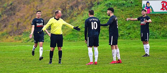 Bild 20: SV Buch besiegt die SG FC Wehr/Brennet in der Nachspielzeit mit 2:1 &ndash; und wir haben die Bilder!