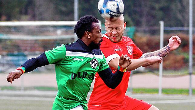 Mit 4:0 gewinnt der FC Furtwangen gegen den SV Geisingen. Es ist die erste Saisonniederlage für den Spitzenreiter der Bezirksliga.