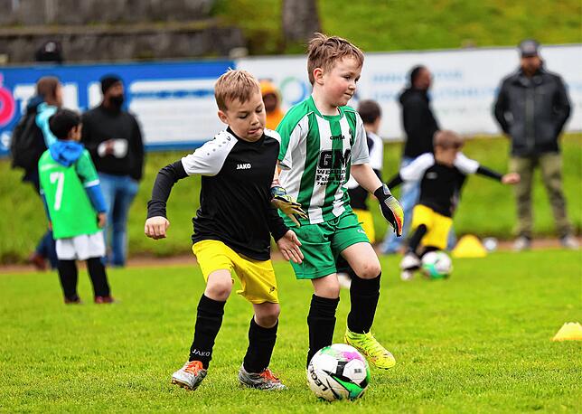 Bild 4: Wenn die jüngsten Kicker mit Begeisterung dabei sind: Die besten Bilder vom Turnier in Radolfzell!