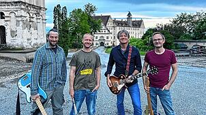 Sie geben ihr erstes öffentliches Konzert: Thomas Hinke (von links), Mark Kragh, Christian Erbprinz zu Fürstenberg und Thomas Markus ...