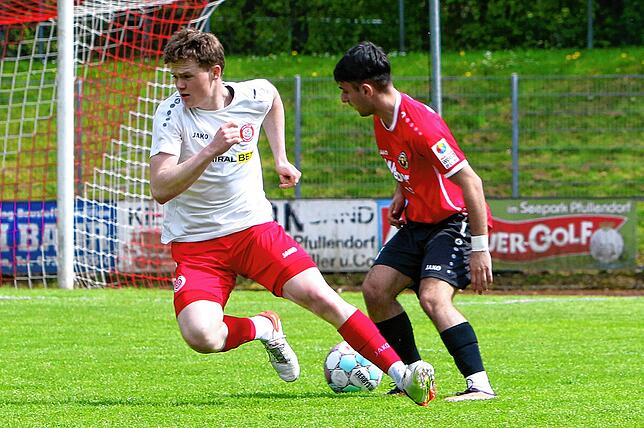 Bild 30: Die besten Bilder vom Verbandsliga-Verfolgerduell zwischen dem SC Pfullendorf und dem SV Linx!