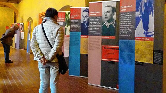 Gut und eindringlich gemacht ist die Ausstellung zum Thema &bdquo;Was konnten sie tun?&ldquo;, die den Betrachter vor genau diese Frage ...