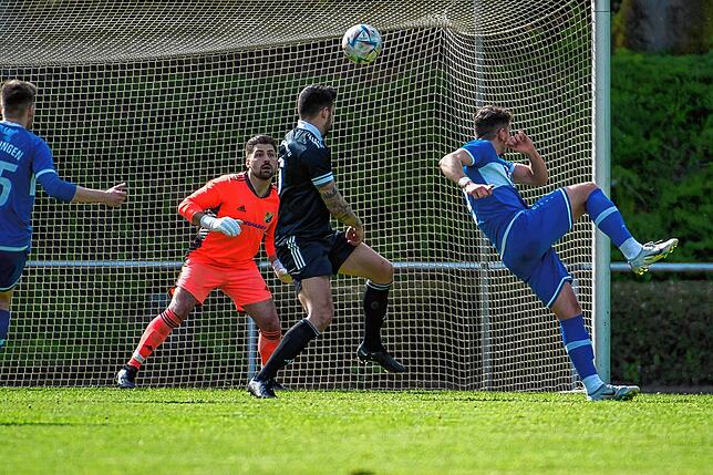 Bild 19: SV 08 Laufenburg gewinnt Hochrhein-Derby gegen FC Erzingen mit 7:1 &ndash; und wir haben Bilder!