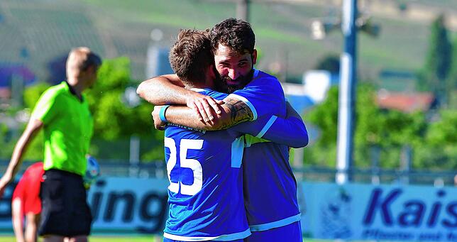 Bild 43: FC Erzingen fegt den FC Tiengen 08 mit 8:1 vom Platz &ndash; und wir haben Bilder!