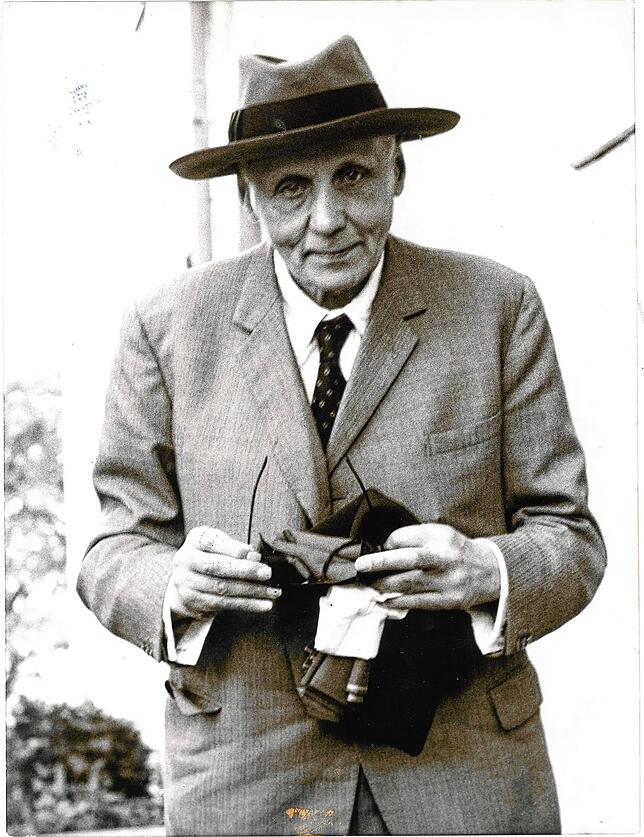 Ein Porträt von Schulmitbegründer und Reformpädagoge Kurt Hahn am Hermannsberg. Entstanden ist die Aufnahme um 1966. Hubert Volz ...