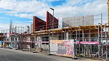 Das vom Meßkircher Architekturbüro Mauch Offner entworfene Haus am Stachus, hier eine aktuelle Aufnahme, wird viergeschossig sein und ...