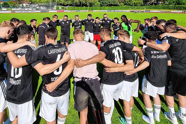 Bild 1: SV 08 Laufenburg spielt 1:1 beim FC Waldkirch – und wir haben Bilder!