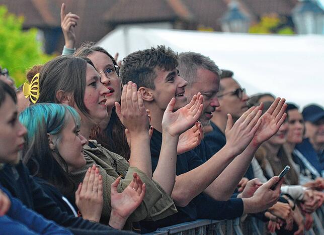 Bild 11: Die schönsten Bilder vom Konzert mit Mando Diao beim Markdorf Open Air – Teil 2