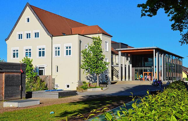 Die Finanzverwaltung rechnet derzeit die Sanierung sowie den Umbau der Jakob-Gretser-Grundschule ab.