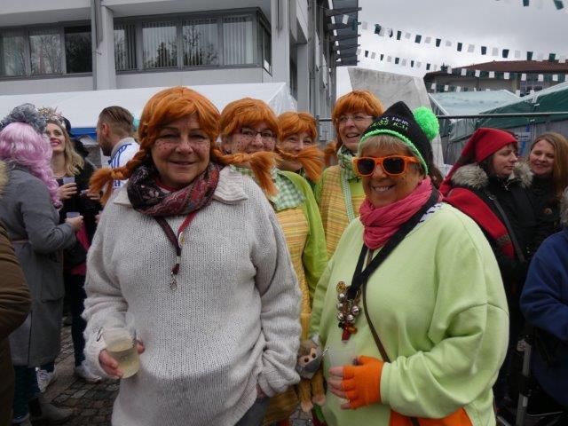 Bild 19: Teil 1: Bildergalerie zum Albbrucker Narrentreffen am 2. und 3. Februar 2019