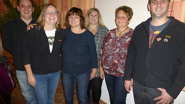 Der Vorstand der Schneckenzunft Epfenhofen freut sich auf die bald beginnende Fastnacht v.l. Patrick Kaupp, Stefanie Leingruber, Ilona ...