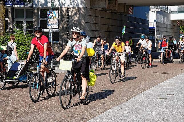 Bild 28: Bilder von der Fahrraddemo in Friedrichshafen