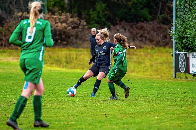 Bild 27: Fußballerinnen des SV Niederhof besiegen die SG Marbach II &ndash; und wir haben Bilder!