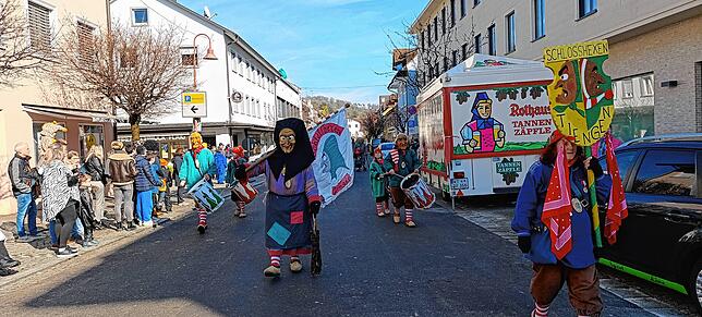 Bild 8: Die besten Fotos vom Fasnetsumzug in Tiengen