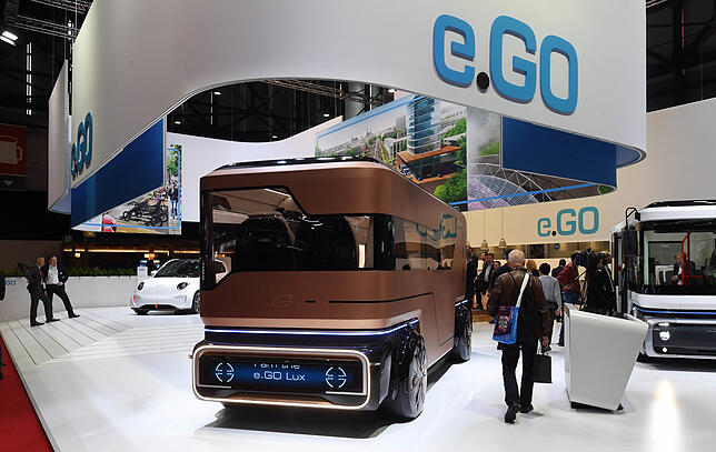 Auf dem Genfer Autosalon wird der Elektrobus e-GO Lux präsentiert. ZF liefert hierfür den Antrieb – unter anderem eine komplexe ...