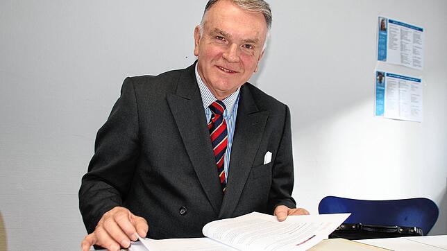 Albrecht Graf von Brandenstein-Zeppelin bekommt keine Einsicht in Akten, die die Stadt nicht herausrücken will, entschied das Gericht.