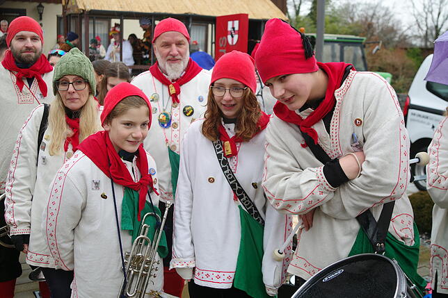 Bild 14: Die besten Bilder vom Rathaussturm in Gaienhofen: Ein unvergessliches Spektakel!
