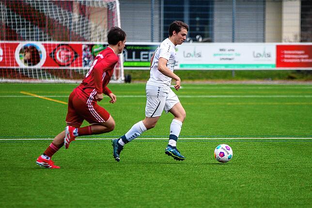 Bild 17: Spvgg Wutöschingen II siegt 3:1 gegen SG Lottstetten/Altenburg – und wir haben Fotos!