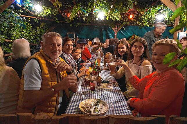 Bild 14: Aichen feiert das 48. Dorffest - so bunt war das Fest der Aichener Vereine