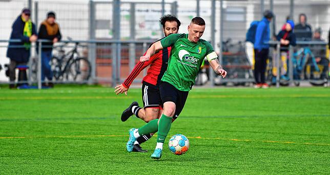 Bild 2: SV Herten besiegt den SV Jestetten im Kellerduell mit 3:2 &ndash; und wir haben Bilder!