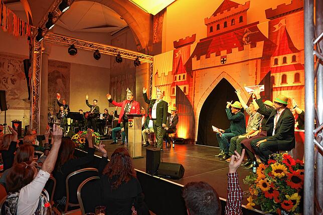 Bild 9: Ho Narro! Alle Fotos vom Fasnachtsauftakt der Narrengesellschaft Niederburg (2/2)