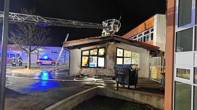Die Brandstiftung an der Sechslindenschule löst erneut die Diskussion über eine Videoüberwachung im öffentlichen Raum aus.