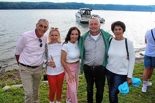 Bild 7: SÜDKURIER-Gewinner treffen Schlager-Stars