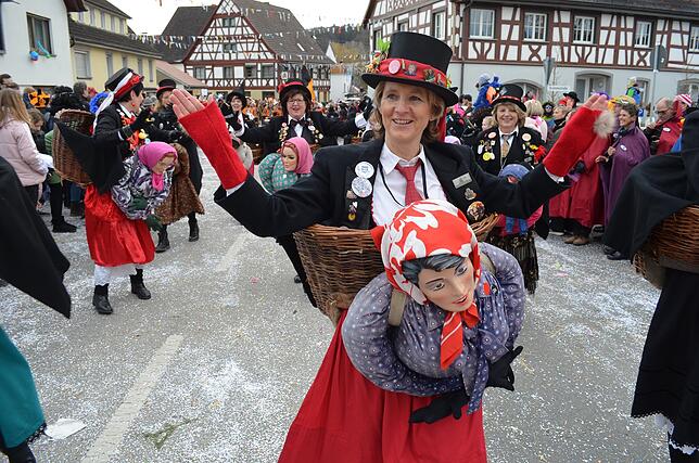 Bild 25: Eigeltinger Narrentage: Der Sonntagsumzug in Bildern (4)