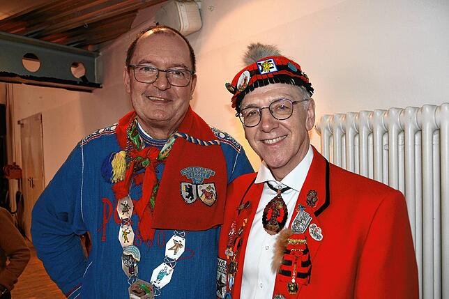Zwei Ruheständler: Poppele-Zunftmeister Stephan Glunk (links) und Engens früherer Bürgermeister Johannes Moser.